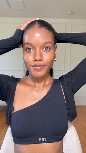 Who’s not reapplying their sunscreen? 🤔 Make sure you try out @Coppertone USA ‘s New Every Tone Invisible Finish Face Sunscreen 🧴A formula that makes it easy to reapply all throughout the day! #Ad | Coppertone