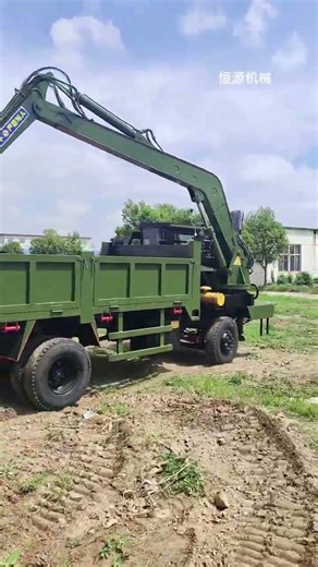 Four-wheel drive agricultural vehicle, truck-mounted digger, truck-mounted digger, Si unlike tru