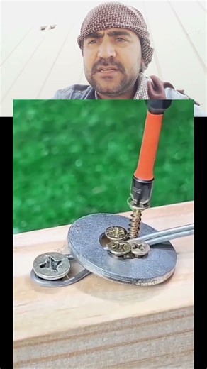 wood work just nut mixed the wood