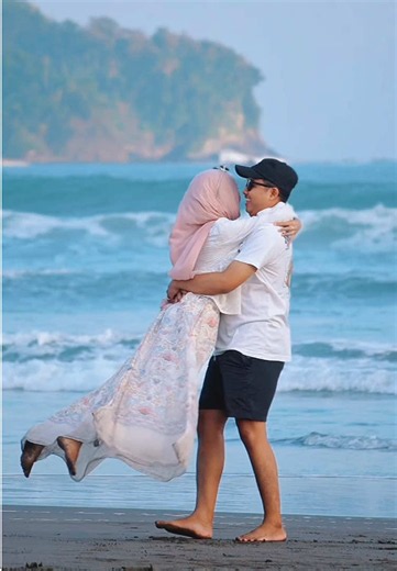 Pangandaran Romantic Moments: Pantai Aesthetic Cinematic