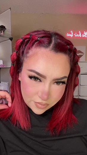 Stunning Red Short Hair Hairstyles for a Chic Look