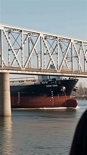 Massive Oil Tanker Slams Into Bridge — Caught on Camera! #shortsvideo #shorts #viralvideo