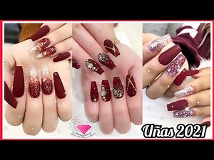 uñas en color vino Tendencia 2021 Uñas elegantes uñas de moda 2021