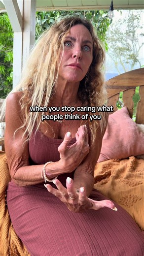 Podcast clip from episode 40 on 🎙️RobinBushell Podcast on Spotify and Apple Podcasts. #RobinBushellPodcast #podcast #podcastclips #realtalk #CreativeLifestyle