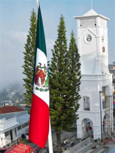 #Torre del reloj ⌚ #Huautla de Jiménez Oaxaca 🍄🍄🏞️⛰️🌲🌳 #Pueblo mágico 💯