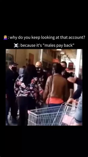 Malespayback on Instagram: "Just @malespayback 日本利用压电瓷砖将脚步转化为电能。这些瓷砖捕捉来自你脚步的动能。当你行走时，你的重量和动作会对瓷砖产生压力。瓷砖会轻微弯曲，从而产生机械应力。瓷砖内部的压电材料将这种应力转化为电能。每一步都会产生少量电荷，而数百万步结合在一起就能产生足够的电力来驱动 LED 灯、数字显示屏和传感器。在像涩谷车站这样繁忙的地方，每天大约有 240 万个脚步为这一系统作出贡献。这些电能可以被储存或立即使用，从而减少对传统电力来源的依赖，并支持可持续的城市基础设施。这种方法将日常运动转化为实用的可再生能源 #日本 #知识 #事实 #你知道吗 #推荐 科技 创新 历史 技术 实验 热门"