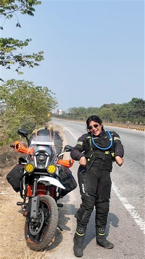 Guti Koler Kolphool | Lady Biker Kolkata To Assam Solo Ride #ladybiker #viralvideo #trending #shorts