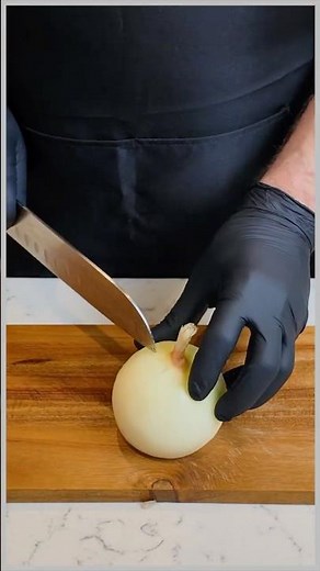 This Onion Cutting Trick Is Genius