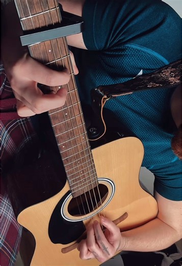 Butterfly Fly Away - Miley Cyrus #guitar #beginner #fyp #mileycyrus #hannahmontana
