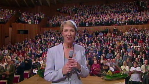 Aled and Pam share Songs of Praise memories