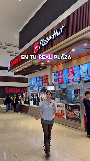 😱 ¡No vas a creer estas promos! McDonald’s 🍔, KFC 🍗 y Pizza Hut 🍕 con ofertas imperdibles solo pagando con Yape 💜 Del 27 de octubre al 2 de noviembre, ven a tu Real Plaza favorito y disfruta de tus combos con descuentos que te van a encantar 😍 Yapea tus descuentos en los P.O.S de cada local 💜 | Real Plaza