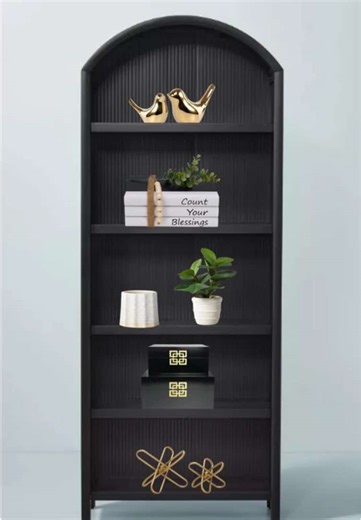 Shelf Styling Ideas | Shelf 101 Group items in odd numbers- this helps move the eye around instead of seeing things in pairs Play with the weight and size of your objects. Combine tall, heavy and organic/focal point. Overlap your objects to create a grouping rather than a lineup. Think in triangles when arranging your objects. Mix old and new and play with varying textures for interest When styling books, play with layout- vertical, horizontal and/or laying flat with an object on top. Books are 