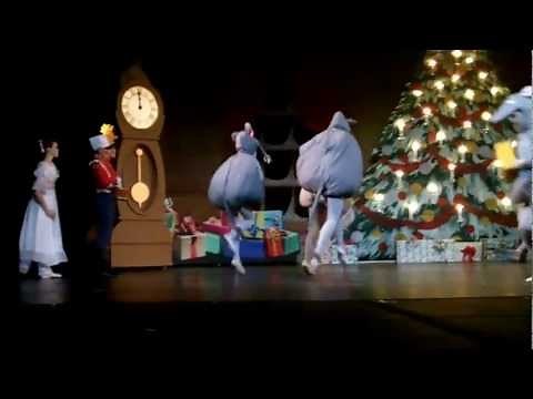 The Nutcracker - Battle Scene