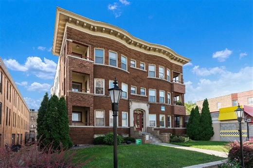 2311 W Wisconsin Ave, Milwaukee, WI 53233 - For Rent
