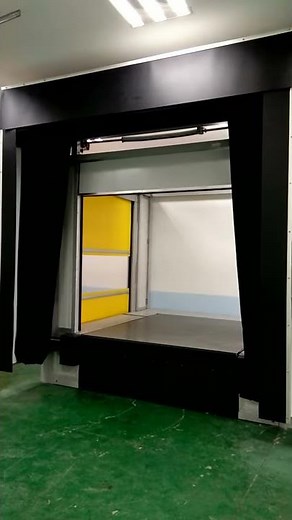 Inflatable Dock Shelter or Dock Seal for warehouse loading docks or loading bays