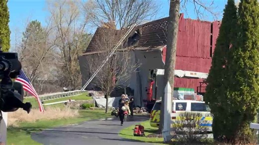 Mequon barn roof collapse; 3 people rescued, 7 taken to the hospital