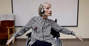 La historia de Marta González, la bailarina de ballet con Alzheimer que conmovió al mundo al escuchar "El lago de los cisnes"