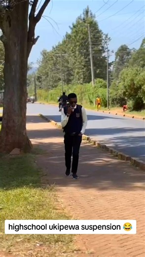 highschool ukipewa suspension 😂 #highschool #suspension #school #pozzypoe #fyp @MC Dennoh 254