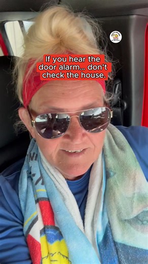 If you hear the door alarm… don’t check the house. Check the pool FIRST. 🚨 In Coral Springs & Parkland, backyard pools are part of everyday life. That door alarm isn’t just noise, it’s a signal to move quickly and go straight to the water. Seconds matter. Habits matter. Preparation matters. Save this. Share it with another parent. 📍 Serving families in Coral Springs & Parkland 💬 Do you have a pool safety plan in place at home? #CoralSpringsParents #ParklandFLFamilies #PoolSafetyMatters #Water