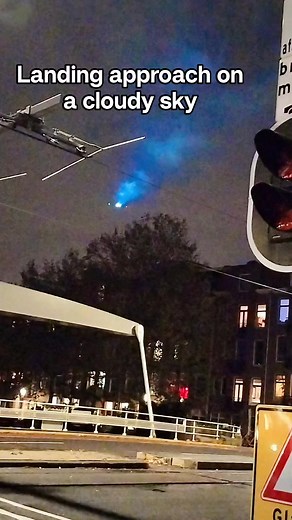 Landing approach on a cloudy sky ✈️ 🛫 #GoodEveningEveryone #goodvibes #airplane #landing #reelsfbシ #cloudysky | Shop-aholics by Melany