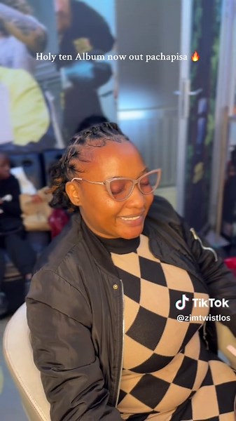 Dreadlocks Hairstyles for Girls: Stylish Twist Locs