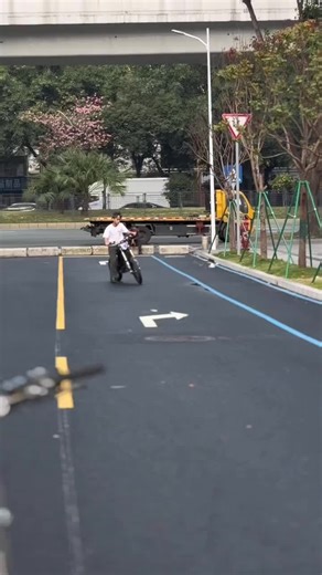 LAST CHANCE! E-MOTOCROSS $29.99! ALMOST GONE!