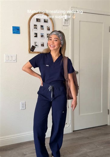 Why Wide Leg Scrubs are a Nurse's Best Choice