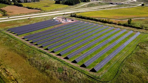 Wisconsin lawmakers renew push to allow private community solar farms