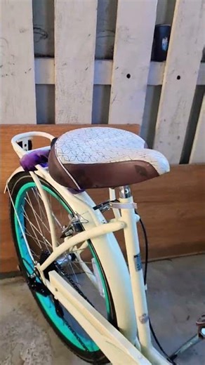 Schwinn fairhaven cruiser bike