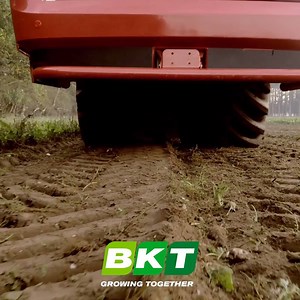 44K views · 195 reactions | Our tires’ wide footprint guarantees a great pressure distribution on the ground resulting in low soil consumption and increased crop productivity. #GrowingTogether | BKT Tires | Facebook