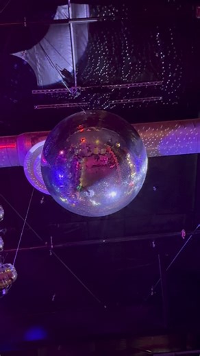 ✨ Ring in 2026 in Carbondale! ✨ However you celebrate, do it local and do it together ❤️🎆 🥂 New Year’s Eve Highlights 📺 Late-Night MST3K Marathon at Castle Perilous 💃 NYE Party at Levels 👑 White Party Drag Show at Hangar 9 🎧 Night Bass New Years Eve Bash at Booby’s 🎸 Live Music with Tawl Paul & Slappin’ Henry Blue at PK’s 🎶 Karaoke at Lexy’s Art Room 🌞 New Year’s Day Fun 🃏 Free Pokémon, Magic & Yu-Gi-Oh promo cards at Castle Perilous 🎤 Karaoke at Booby’s 🍹 $5 Bloody Mary Bar Bottomle