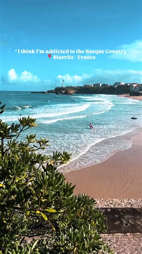 Le Pays basque une vraie addiction💥 Ici, on tombe amoureux du soleil, de l’océan, des randos… et on ne repart jamais vraiment ! Le Biarritz Camping, c’est le spot parfait pour profiter à fond de son séjour sur la côte basque 😎 Je réserve mon séjour en 2026 (ouverture du 3 avril 2026 au 11 octobre 2026) Ouverture des réservations à partir du 15 janvier 2026 !! 👇 __ The Basque Country is truly addictive💥 Here, you'll fall in love with the sun, the ocean, hiking... and you'll never really want 