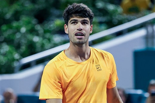 Šok v Miami! Alcaraz prohrál bitvu se synem české legendy a končí už ve třetím kole