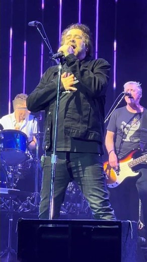 Counting Crows Rain King in Bethlehem, PA 2023