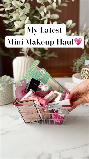 Which mini makeup was your favorite? 👀😍 #Minimakeup #asmrunboxing, - #newbeauty #unboxwithme