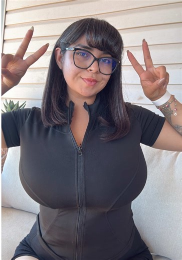 ¿Por qué juntar los codos en los LIVES?