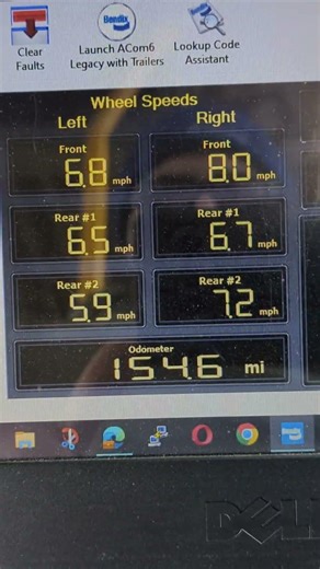 Validating the ABS sensors on a Novabus 60ft Artic with Bendix software #bus #novabus