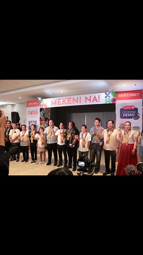 Unity in the Pampanga Food Industry: One Pampanga Food & Beverage Expo opens The One Pampanga Food and Beverages Expo(OPFBEX) 2025, dubbed the biggest food and beverage exposition in Central Luzon, opened at the SMX Convention Event Center-Clark today, September 13, 2025. Angeles City Mayor Carmelo “Jon” Lazatin II, Department of Tourism-III Regional Director Richard Daenos, OPFBEX Lead Convenor Chef Felix Asuncion, Mekeni Food Corporation President Pruds Garcia, Savers Group of Companies Presid