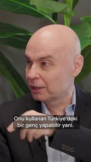 A young person in Türkiye can make discoveries using new technologies.