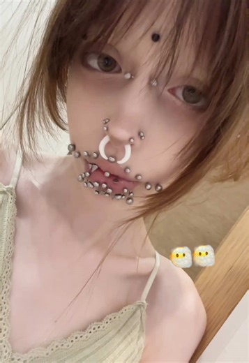 mitarikami (@mitarikami)’s videos with estranger by jack stauber - blurrygem