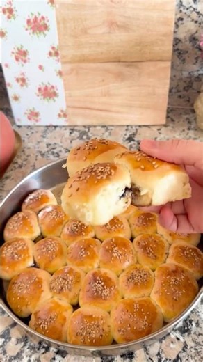 Express Chocolate Buns – Beehive Bread and Milk Bread rolled into one 😉