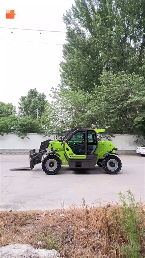 Watch this 3.5 ton telehandler reach 7 meters effortlessly!#telehandler
