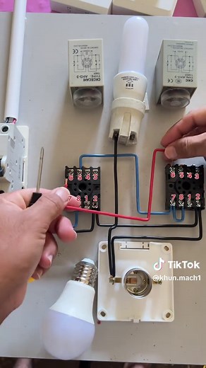 Understanding Alternating Timer and Light Systems