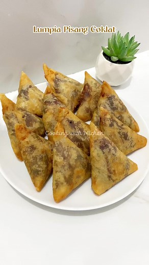 Resep Lumpia Isi Pisang Coklat yang Praktis