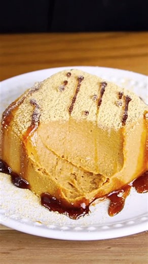syun cooking on Instagram: "材料3つ！パックそのままきな粉豆腐ケーキ作り方！ 材料 ◯きな粉豆腐ケーキ ・絹豆腐150g ・きなこ50g ・はちみつ10g 1.絹ごし豆腐をよく混ぜてなめらかにする。 2.きな粉を入れて混ぜる。 3.はちみつを入れて混ぜる。 4.パックに入れて表面を整える。 5.冷蔵庫で3時間以上冷やし固める。 6.端を剥がしてお皿に出す。 Ingredients: ◯ Kinako tofu cake ・150g silken tofu ・50g kinako ・10g honey #簡単レシピ #簡単料理 #お菓子作り #手作りお菓子 #お菓子レシピ #スイーツレシピ #レシピ動画 #簡単おやつ #syuncooking #きな粉 #豆腐レシピ"