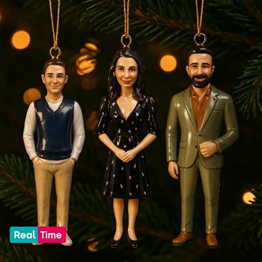 Real Time on Instagram: "Il nostro albero deve avere uno stile perfetto! 🎄 #RealTime"