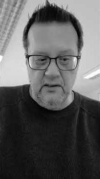 Was druckt er denn? #photograph #bnwphotograph #streetphotography