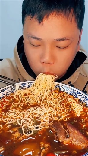 This Ramen Looks Cheap… But the ASMR Is INSANE 😳🔥.#asmr #food #viral #yt #shorts #viral #love #fypシ