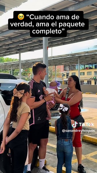 Video de San Andrey (@sanandreyholguin) relacionado con “feliz día de las madres”