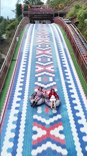 Cat Cat Village Rainbow Slide 🌈
